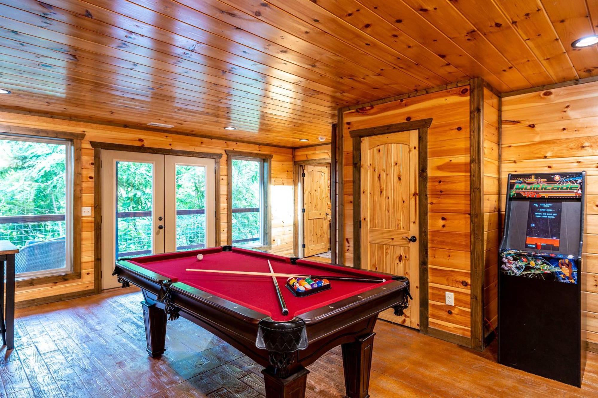 The Solstice - Amenities Galore Mountain Retreat جاتلينبرج المظهر الخارجي الصورة