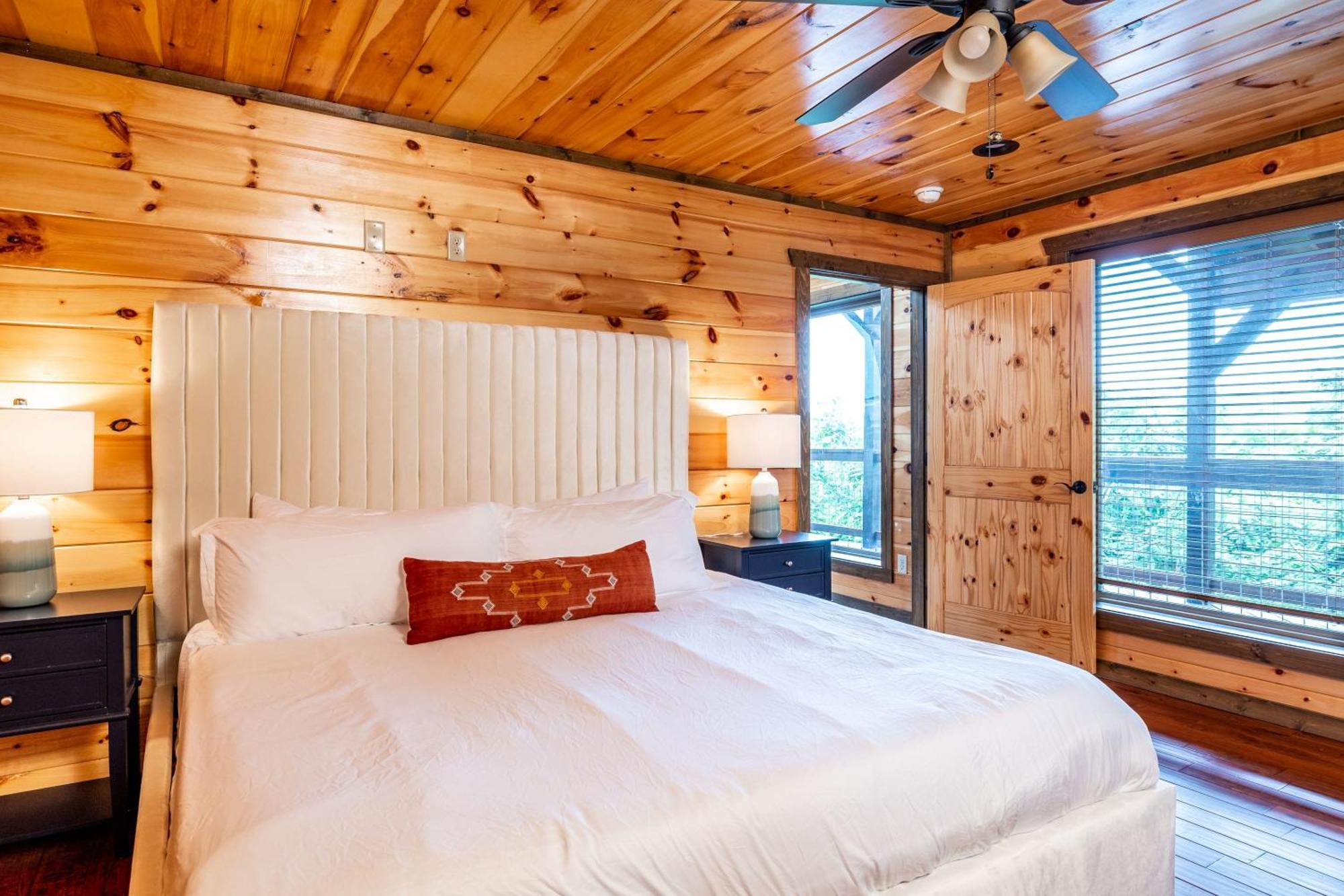 The Solstice - Amenities Galore Mountain Retreat جاتلينبرج المظهر الخارجي الصورة