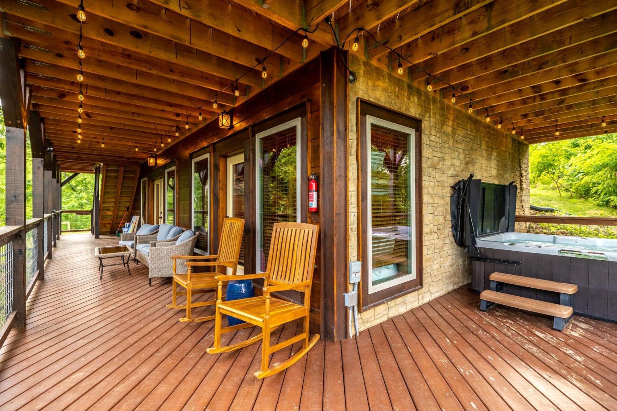 The Solstice - Amenities Galore Mountain Retreat جاتلينبرج المظهر الخارجي الصورة