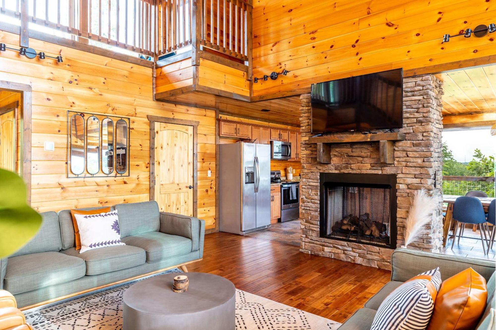The Solstice - Amenities Galore Mountain Retreat جاتلينبرج المظهر الخارجي الصورة