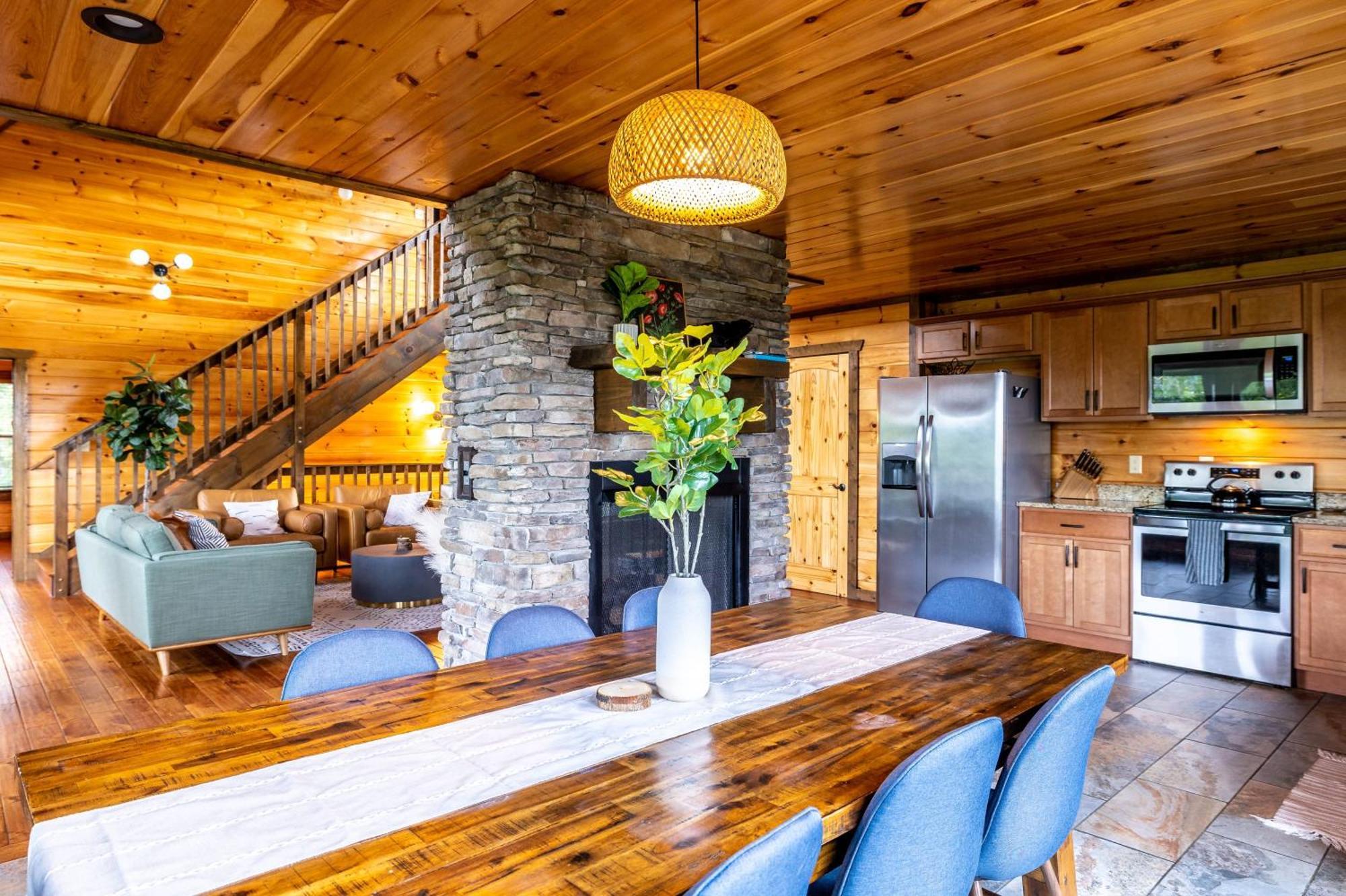 The Solstice - Amenities Galore Mountain Retreat جاتلينبرج المظهر الخارجي الصورة