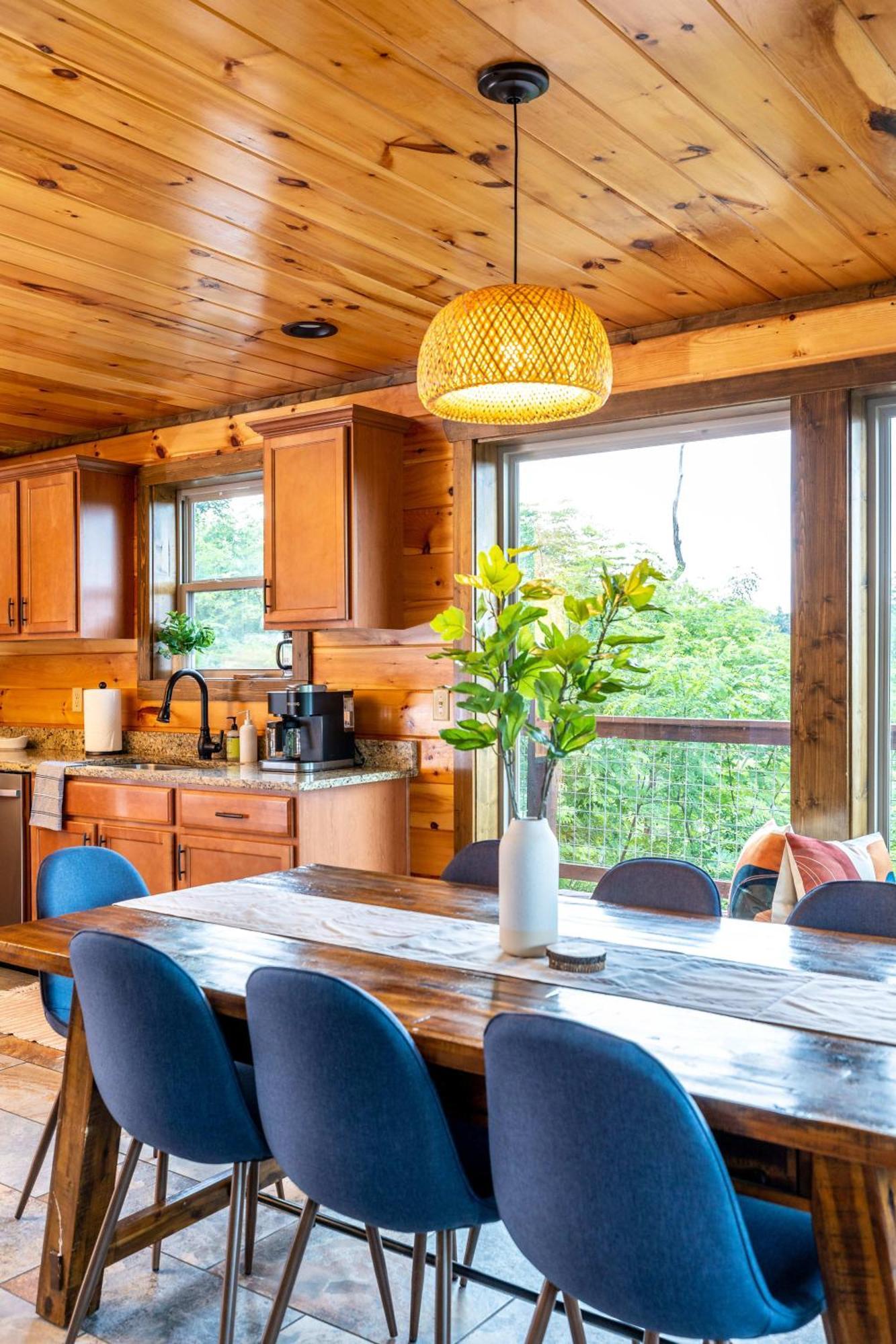 The Solstice - Amenities Galore Mountain Retreat جاتلينبرج المظهر الخارجي الصورة